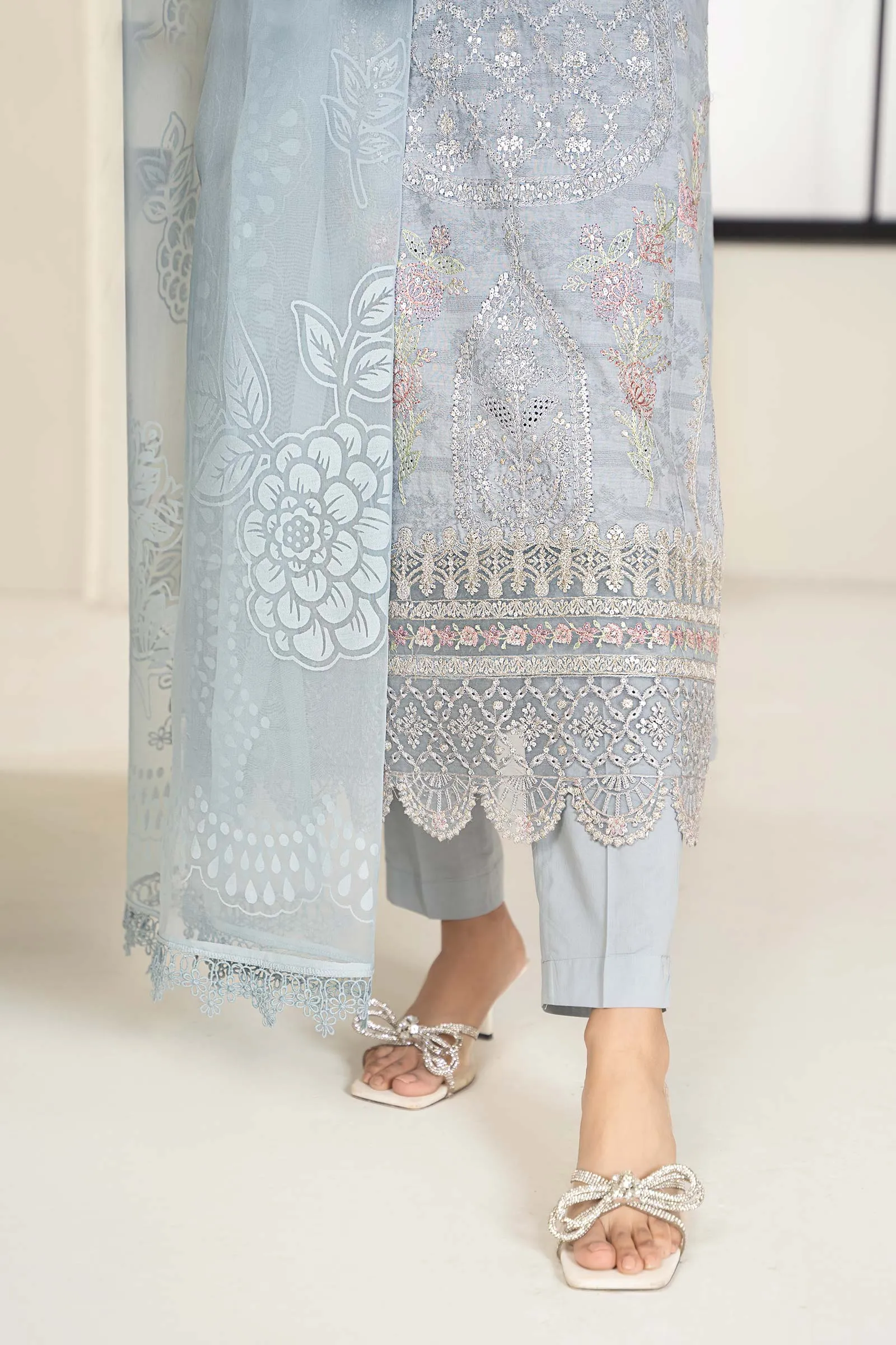 3 Piece Embroidered Self Jacquard Suit | DW-EF24-31