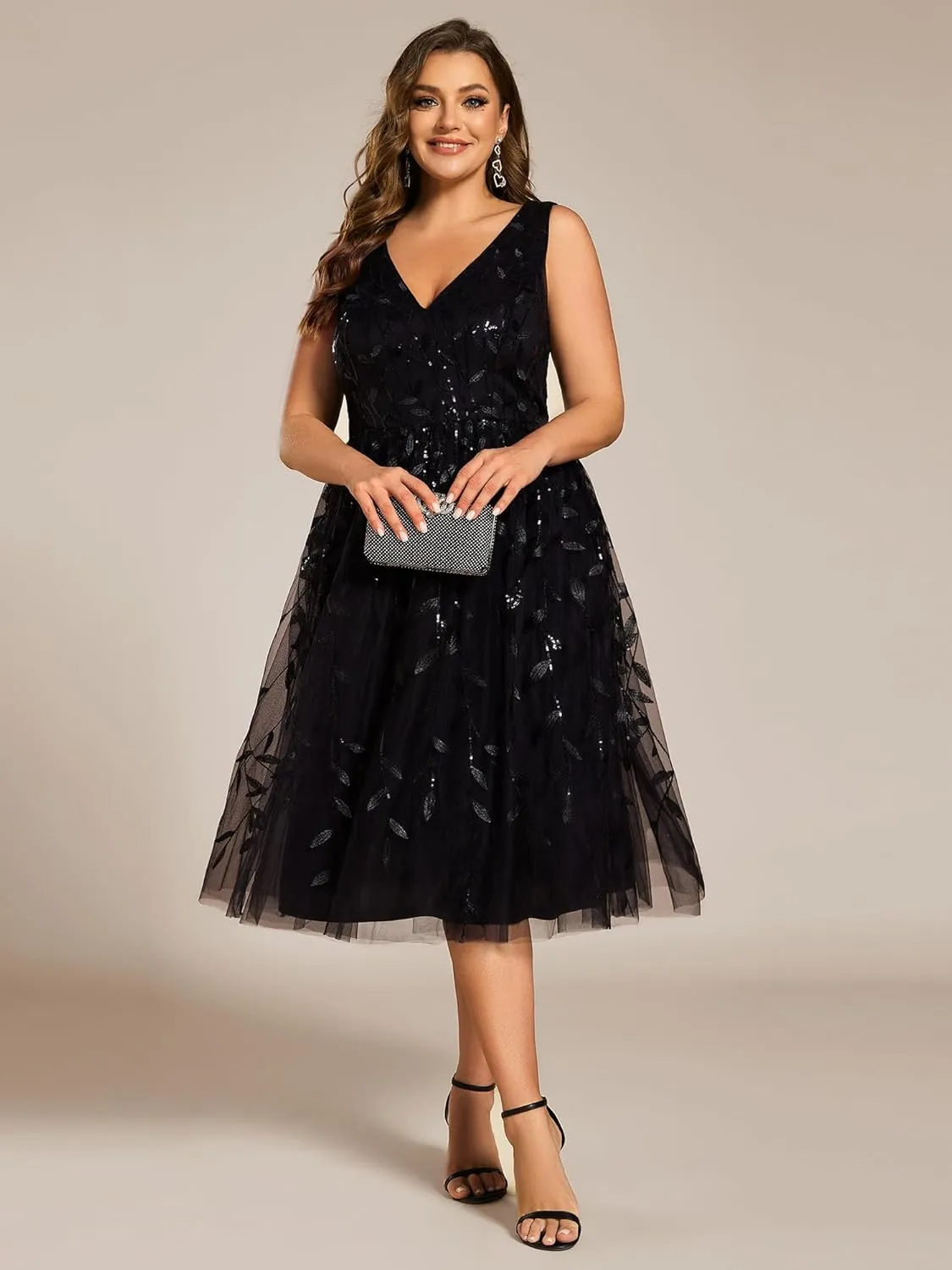 Ever-Pretty A Line V Neck Sleeveless Sequin Plus Size Midi Summer Cocktail Wedding Guest Dresses for Curvy Women 02106-DA