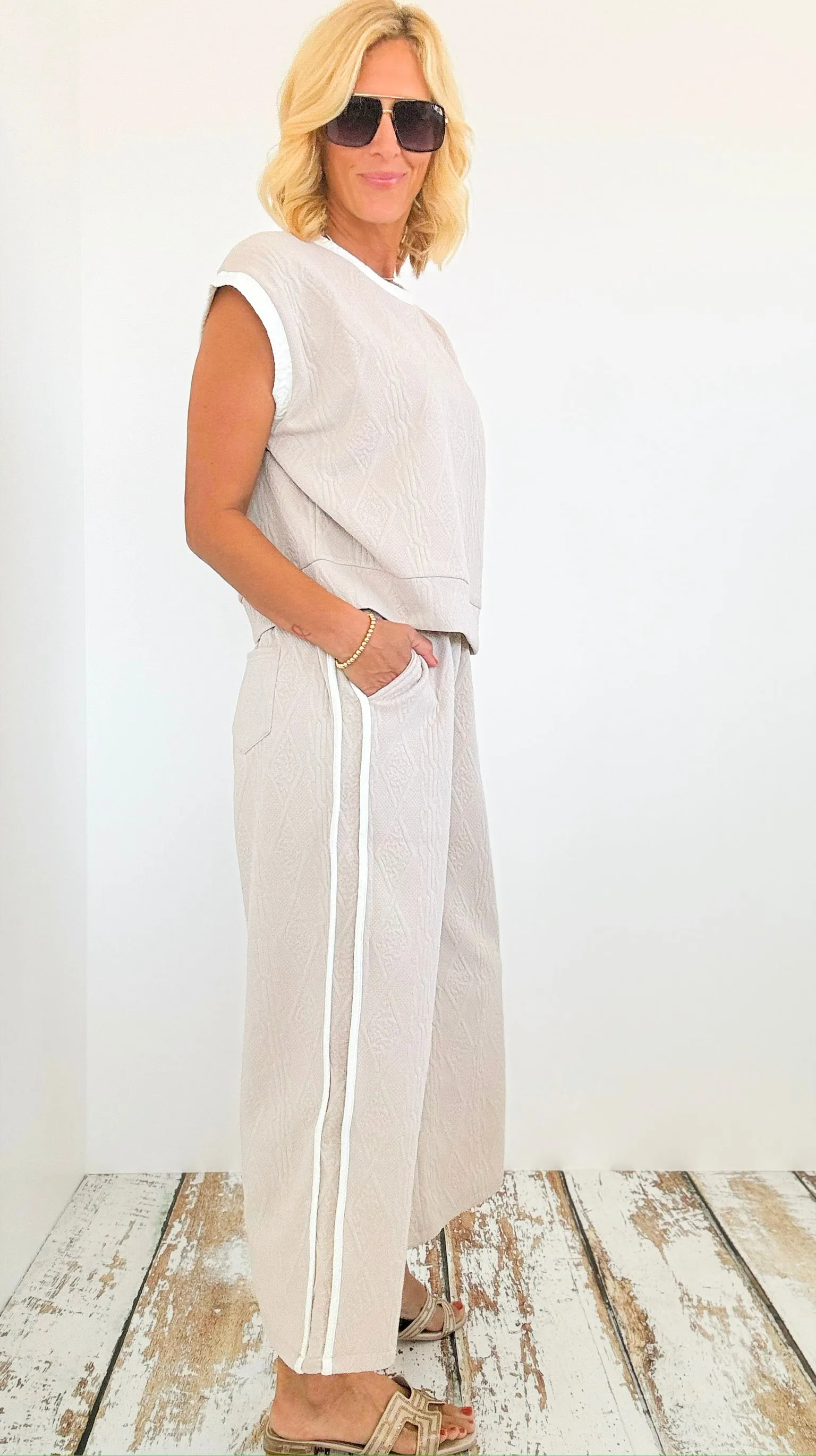 Knit Pattern Pants & Sleeveless Top Set