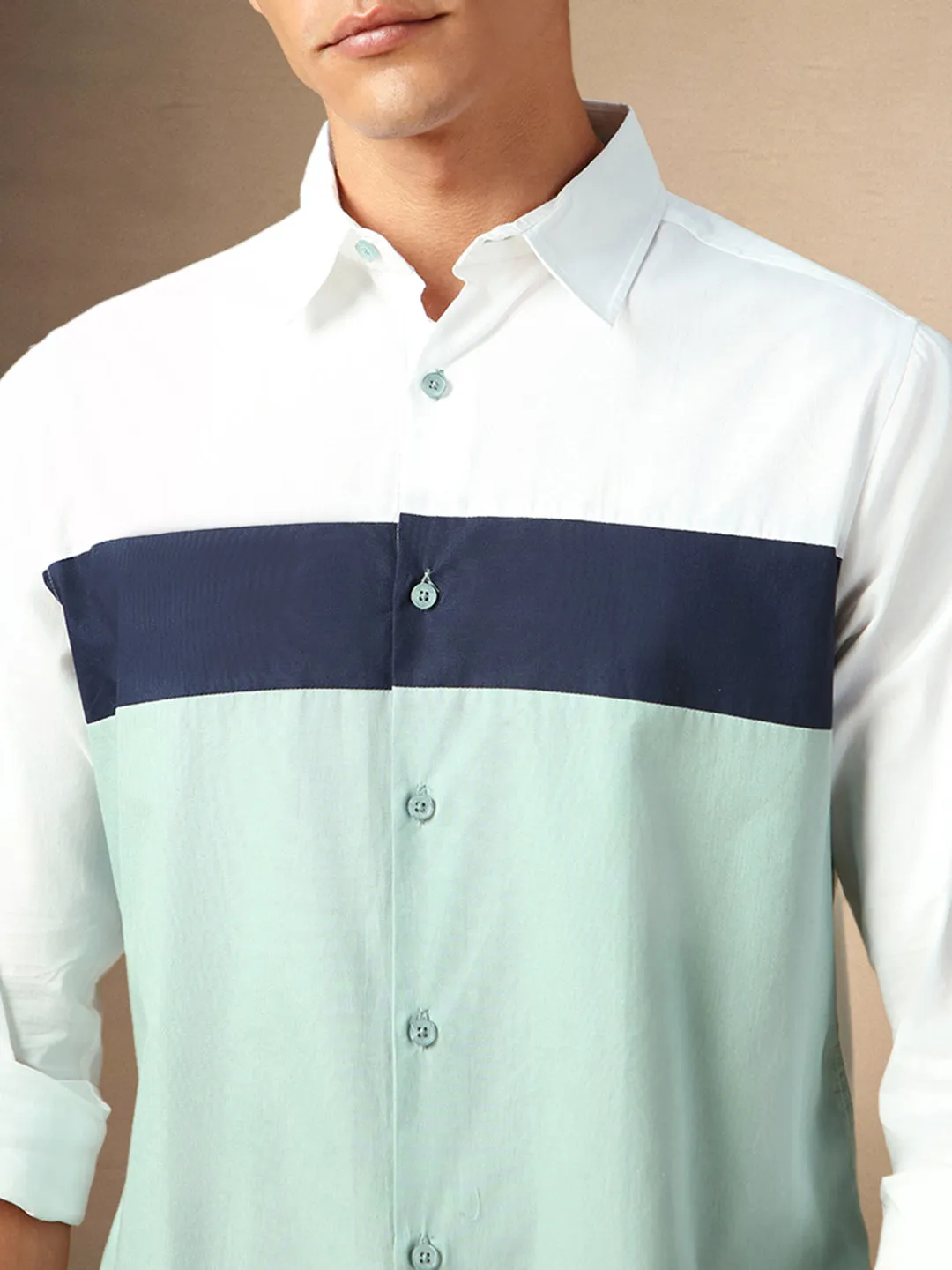 Men's White Colourblocked Spread Collar Full Sleeves Casual Shirt