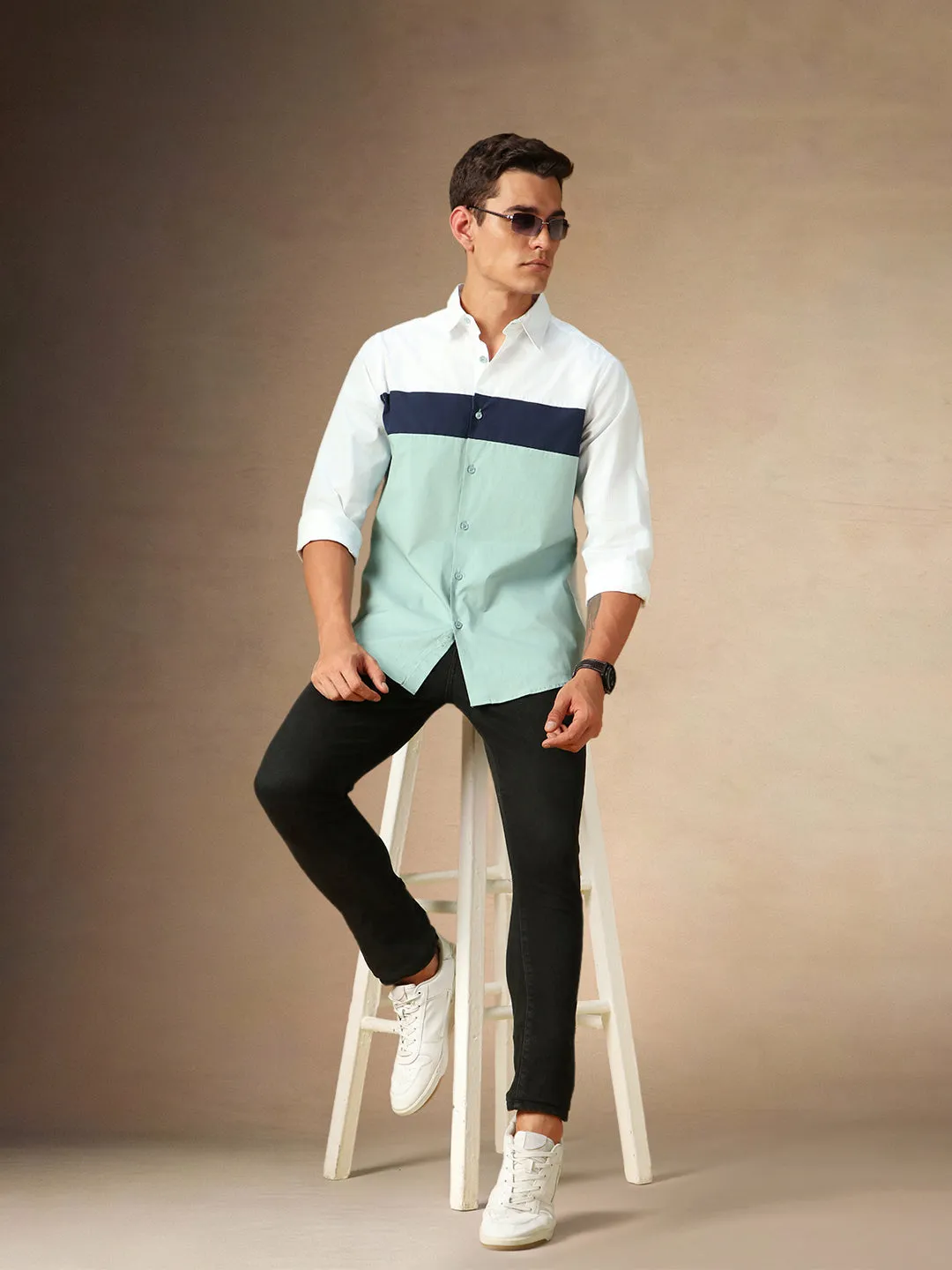 Men's White Colourblocked Spread Collar Full Sleeves Casual Shirt