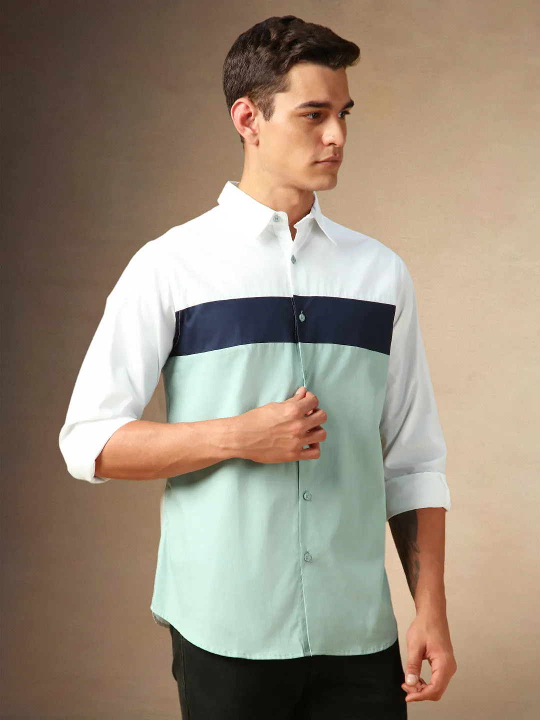 Men's White Colourblocked Spread Collar Full Sleeves Casual Shirt